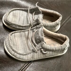 Kids Hey Dudes size K11